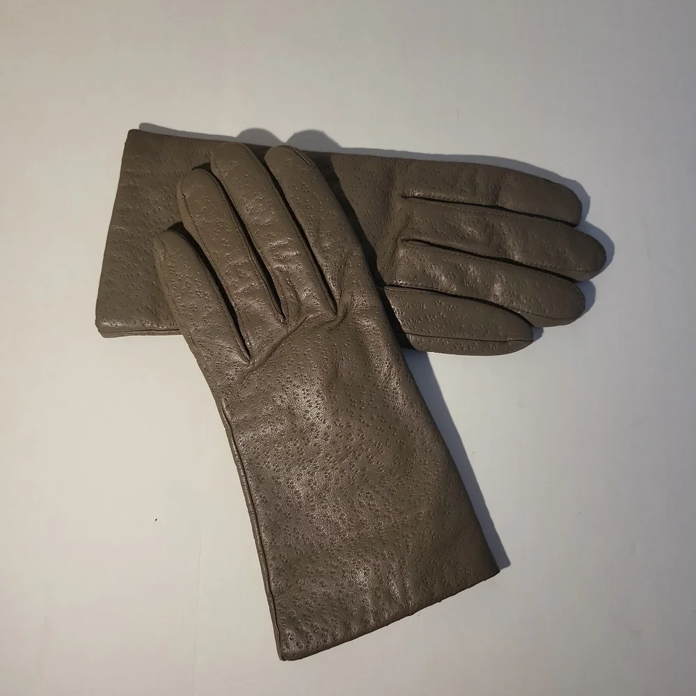 Aris Taupe Gray Pleather Gloves Size 7